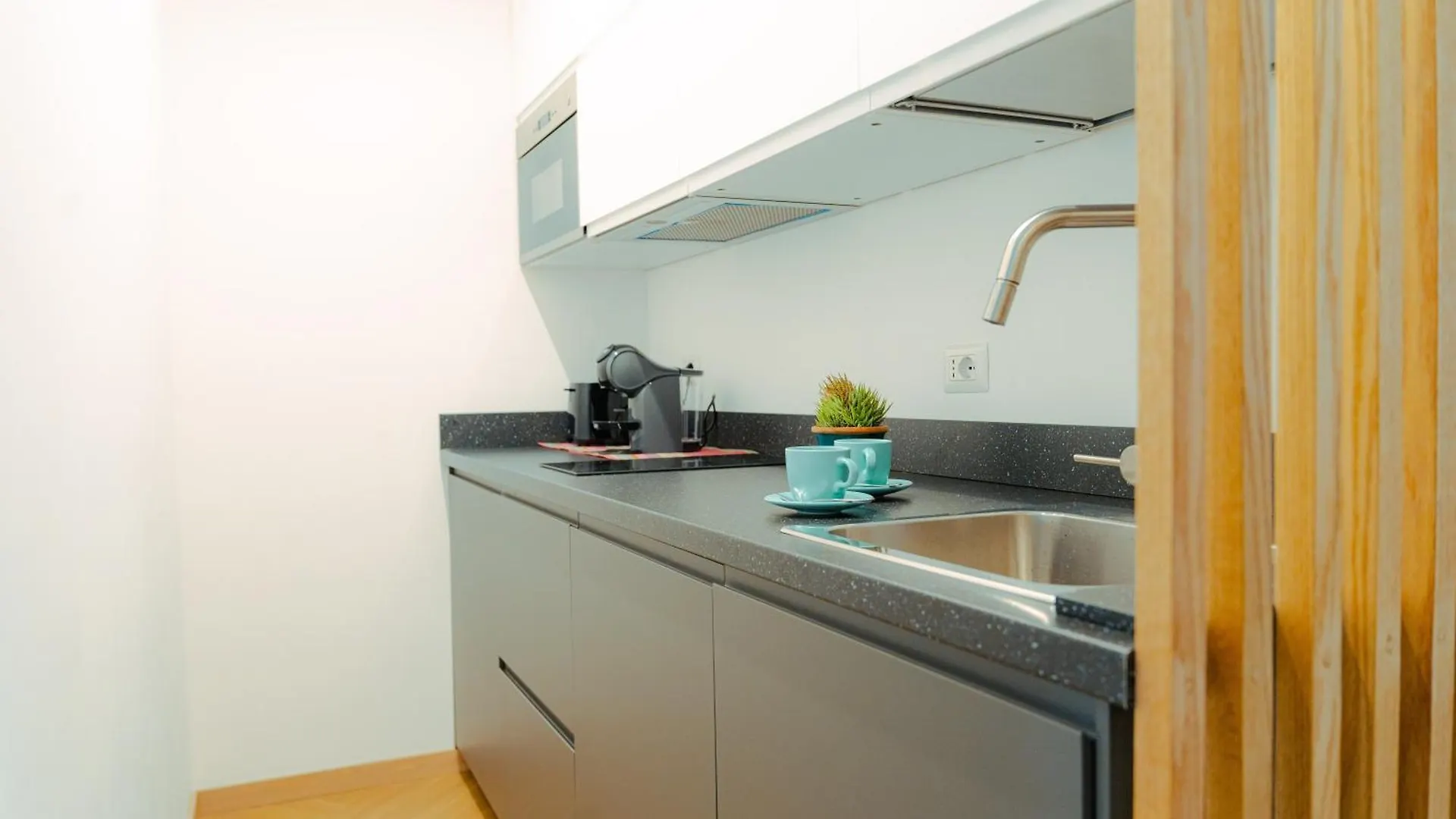 Quiet And Cosy Central Apartment Rome