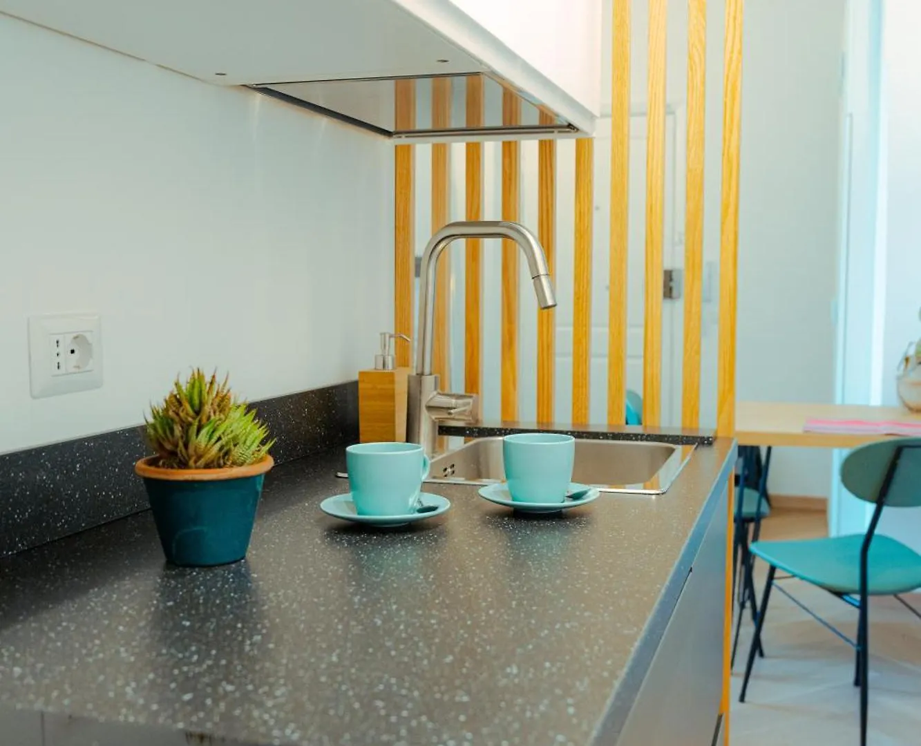 Quiet And Cosy Central Apartment Rome Italy