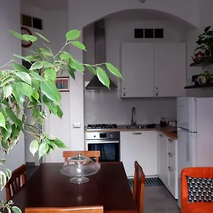 A Uso Turistico Roma